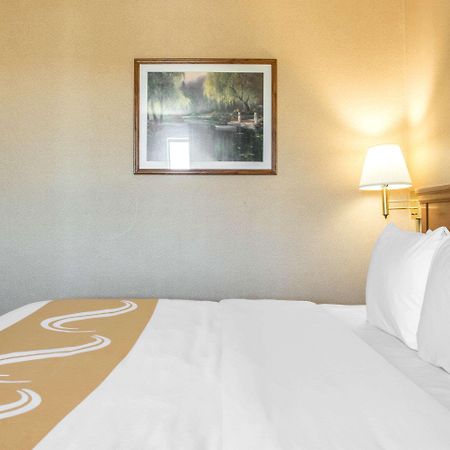 Quality Inn Мидвилл Экстерьер фото
