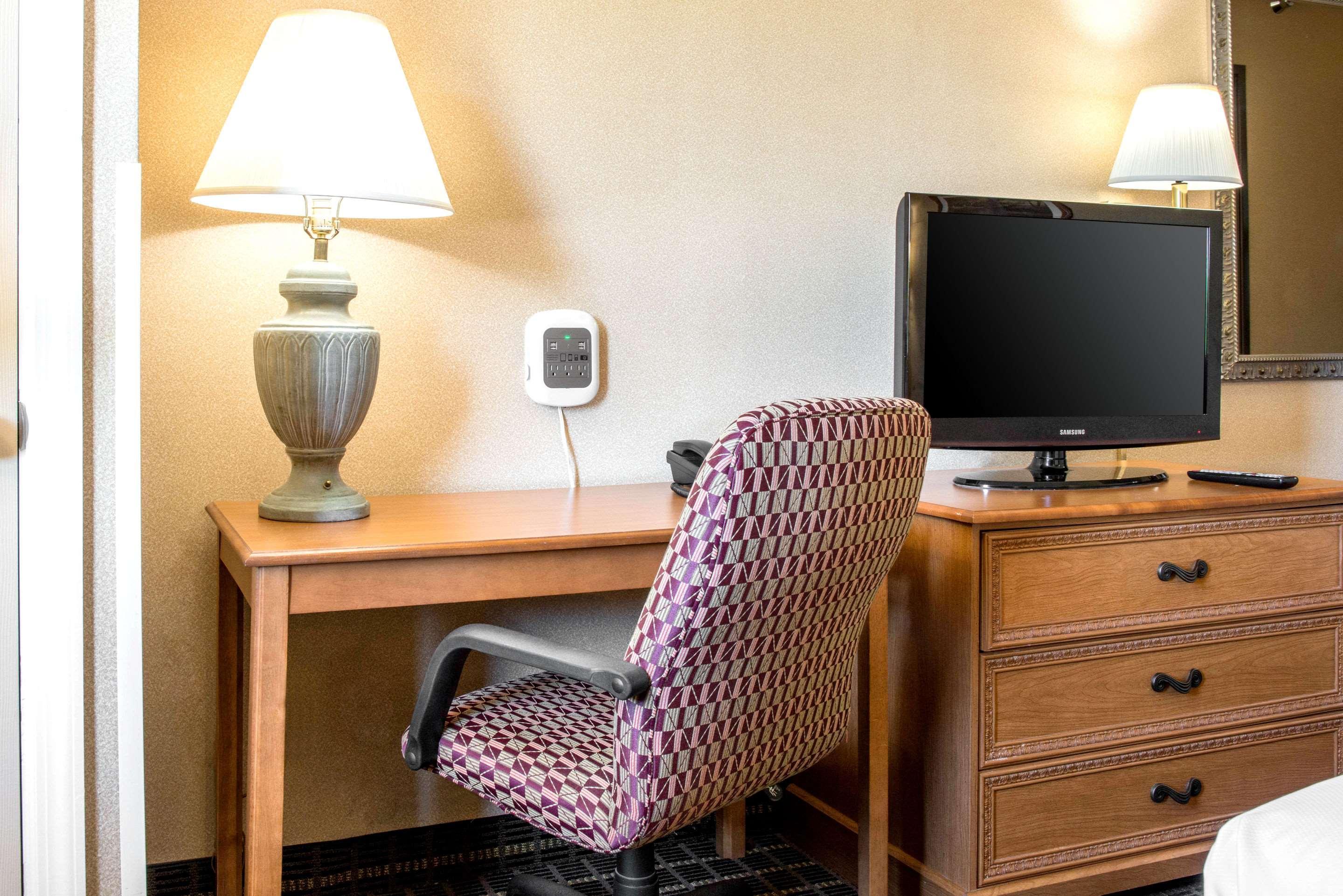 Quality Inn Мидвилл Экстерьер фото